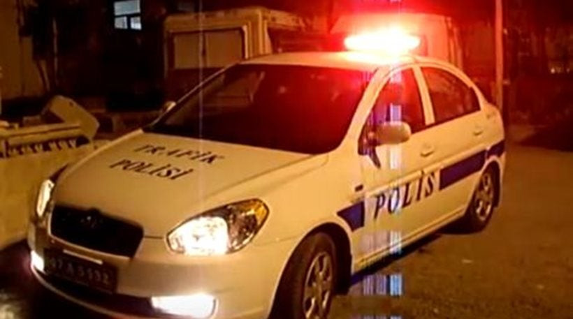 Τουρκία: Άγνωστος άνδρας σκότωσε αστυνομικό και κρατά έναν όμηρο σε δικαστήριο